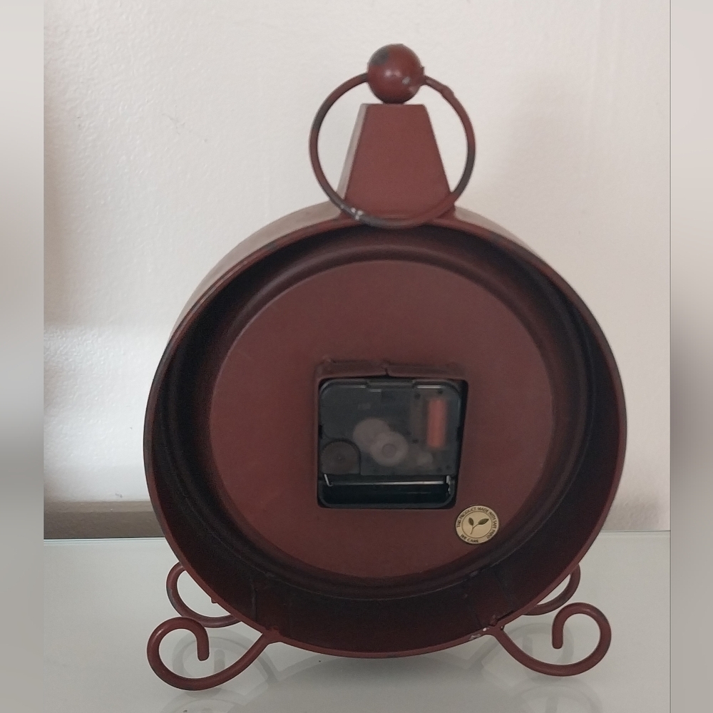 Rustic Clock In Great Condition - Picture 8 of 8